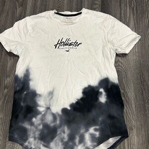 Hollister California Men's White and Black Tie-Dye Shirt
